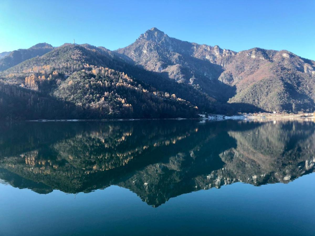 Hotel Da Franco E Adriana Pieve Di Ledro Exteriör bild
